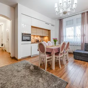 Apartment Florencja Parking Gratis Moxy Te&am Cracow, Krakow